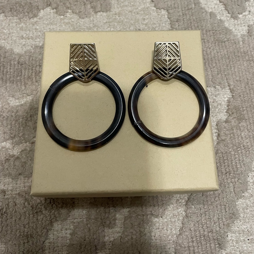 Noonday tortoise shell earrings